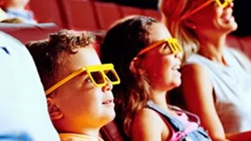 4D Cinema Watching | LEGOLAND Discovery Center